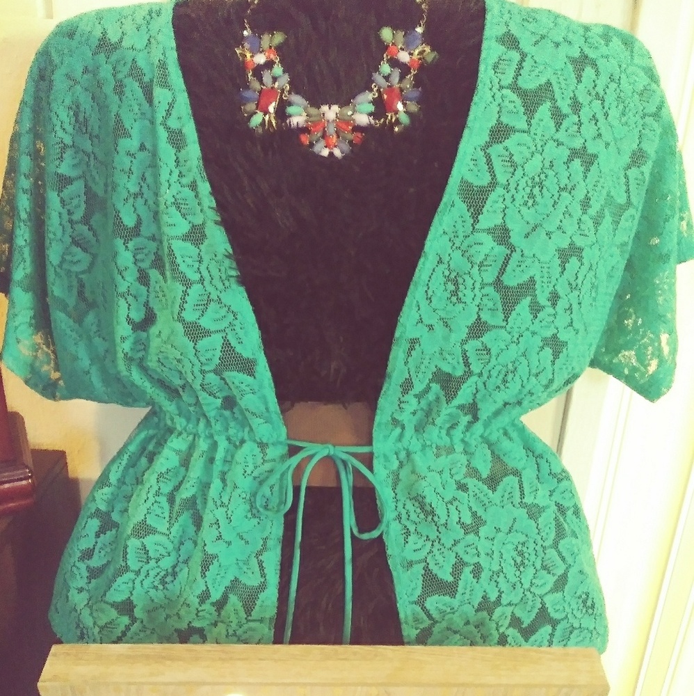 Turqouise top